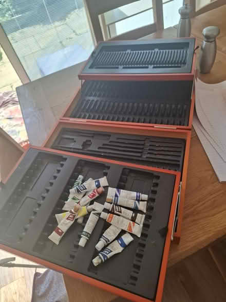 Photo of free Art case (BS30) #1