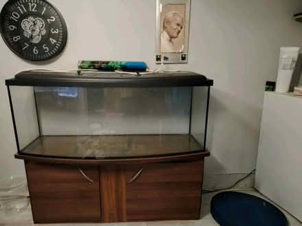 Photo of free Large Fish Tank (Ushers island Dublin 8) #1