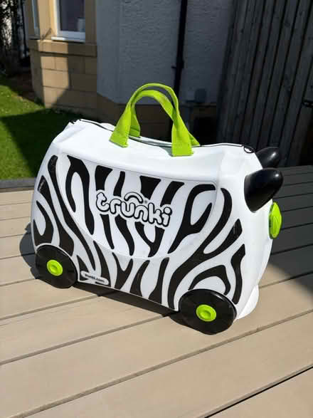 Photo of free Kids Suitcase (Lenzie) #2