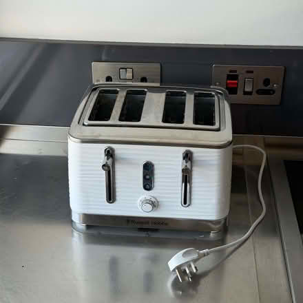Photo of free Russell hobbs toaster (Chelsea SW3) #1