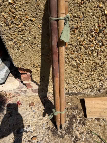 Photo of free Children’s cricket stumps (Shirley, Croydon CR0) #1
