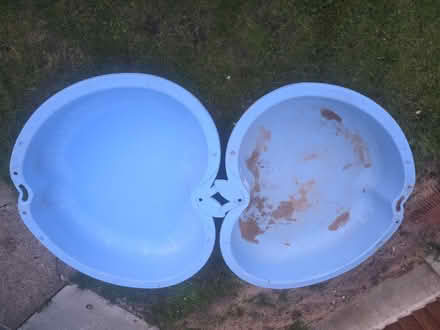 Photo of free 2 in 1 sand and water pit (Sk5) #1