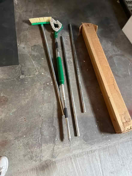 Photo of free Window washing kit (Queen Anne) #1