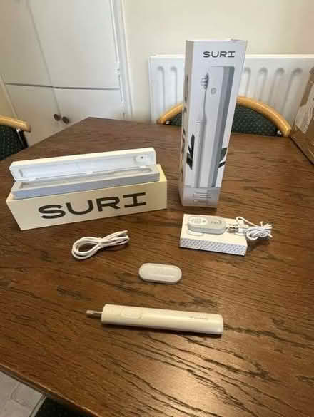 Photo of free SURI sustainable electric toothbrush (Pooley Green TW20) #1