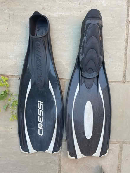Photo of free diving / snorkeling equipment (Flackwell Heath HP10) #4