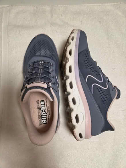 Photo of free Almost new Sketchers, 9.5 wide (Laurel) #3