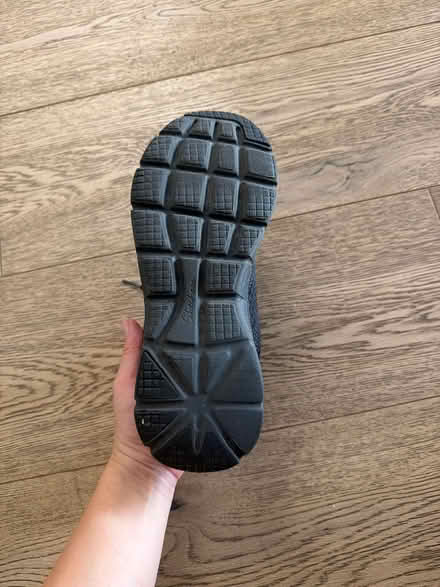 Photo of free Size 36 / UK 3 Skechers trainers (Southwark SE1) #2