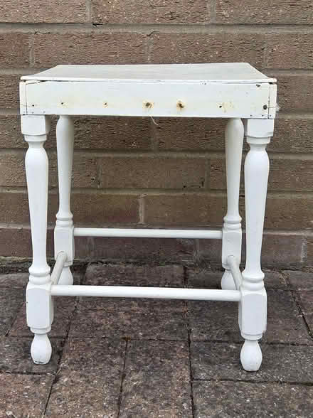 Photo of free Vintage Wooden Stool (Euxton PR7) #4