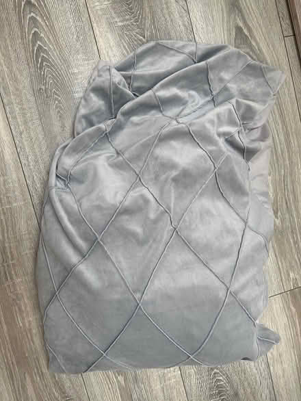 Photo of free King size duvet set (Annahilt BT26) #1