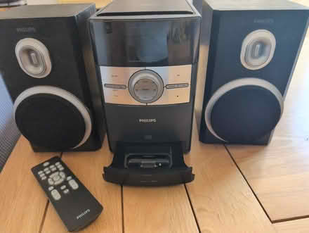 Photo of free Small Hi-Fi (Haywards Heath RH16) #2