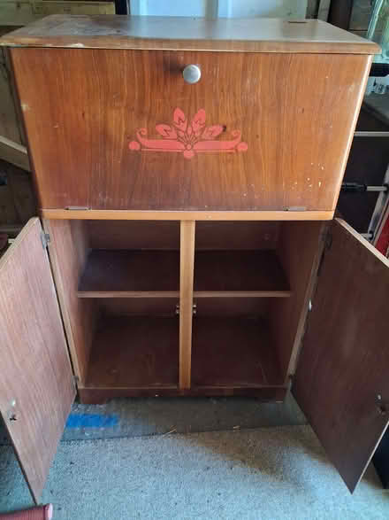 Photo of free old cocktail/drinks cabinet (City of Bristol BS5) #2
