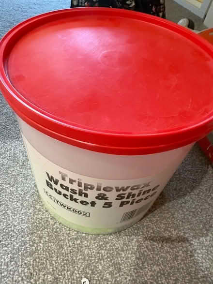 Photo of free Car washing stuff (Walkley S6) #1
