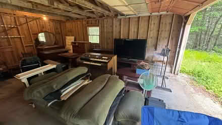 Photo of free House cleanout (Hallwood Dr Surry) #1