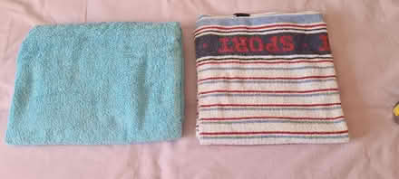 Photo of free Towels x2 (Beckenham BR3) #1