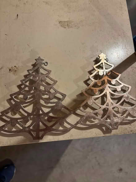 Photo of free 2 Christmas tree trivets (South acton) #1