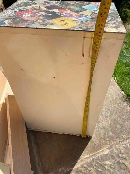 Photo of free Small filing cabinet (Stacey Bank S6) #3