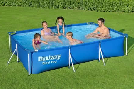 Photo of free Bestway swimming pool (Stroud GL5) #1
