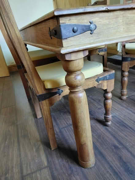 Photo of free Solid oak table and 4 chairs (Darnall S9) #4