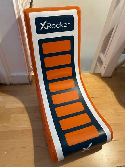 Photo of free Gaming chair (Battersea SW11) #1