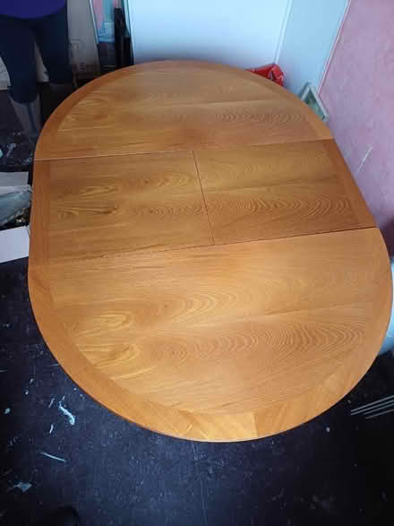 Photo of free Extendable dining table (Brockworth) #1