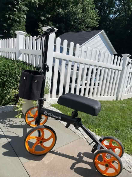 Photo of free Elenker Knee Scooter (Trumbull) #1
