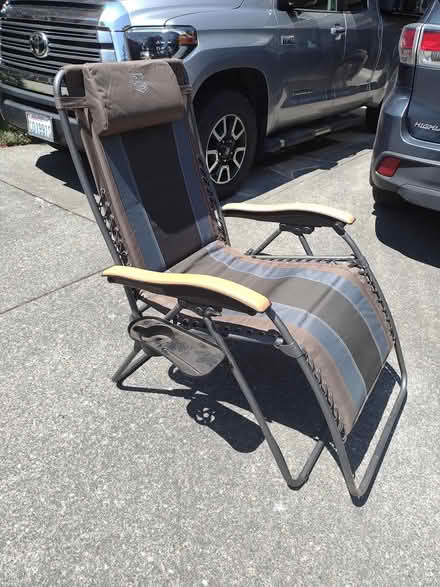 Photo of free Patio lounge recliner collapsible (10257 Northeast Garibaldi loop) #1