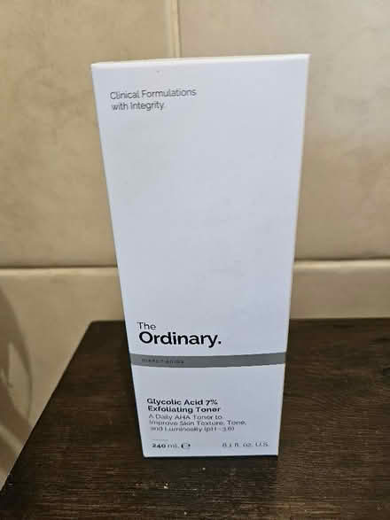 Photo of free Exfoliating Toner (Kendal LA9) #1