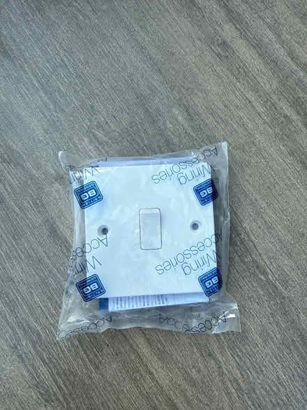 Photo of free Light switch (Walstead RH16) #1