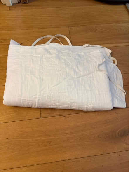 Photo of free Mattress cover / protector for single bed (Upper Holloway N4) #1