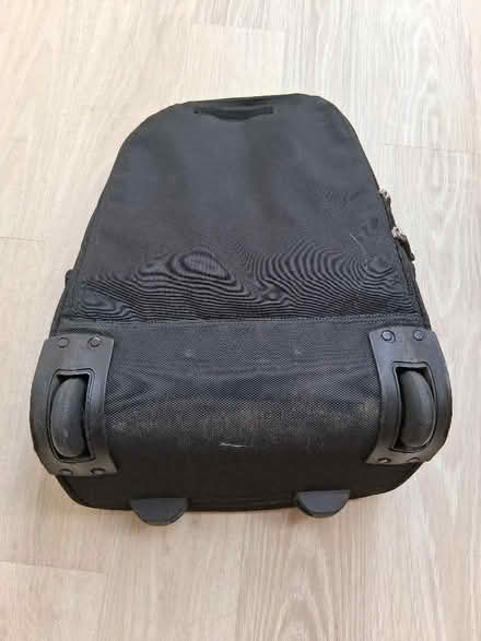 Photo of free Pull along Cabin Bag (Purbrook PO7) #2
