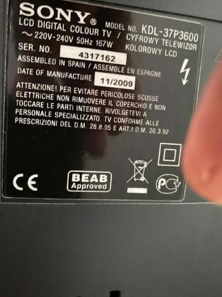 Photo of free Sony Bravia TV (Bradenstoke SN15) #1