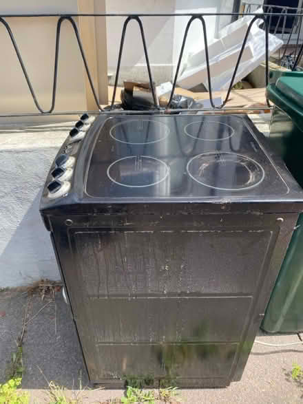 Photo of free Electric induction hob & oven (Brighton) #2