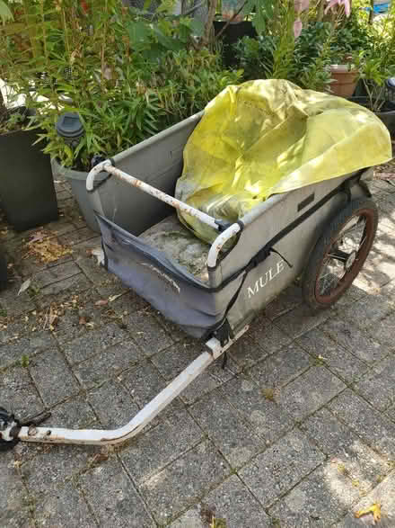 Photo of free Bicycle trailer (Grampound TR2) #1