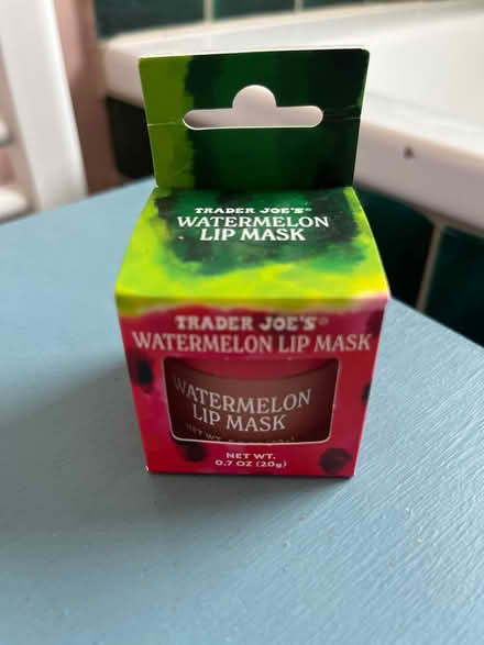 Photo of free Small selection of beauty products (Penge SE20) #4