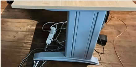 Photo of free corner office desk – dismantled (Hoxton N1) #3