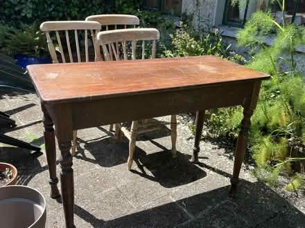 Photo of free 2 tables and 3 chairs (D4 Sandymount/Irishtown) #4