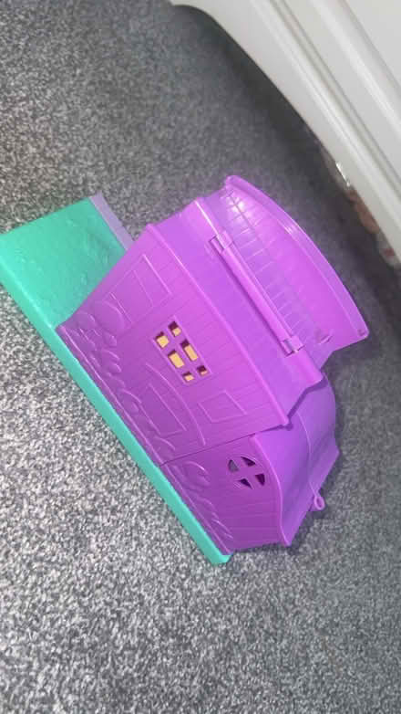 Photo of free Mini doll house (Waltham cross EN8) #2
