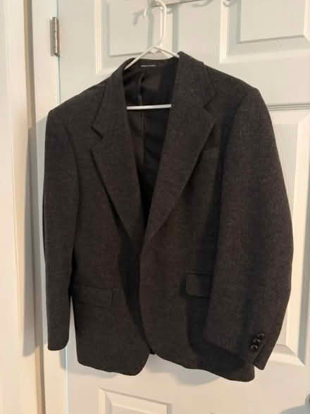 Photo of free Men's Dark Gray/Charcoal Sport Coat (Thornwood, NY) #1