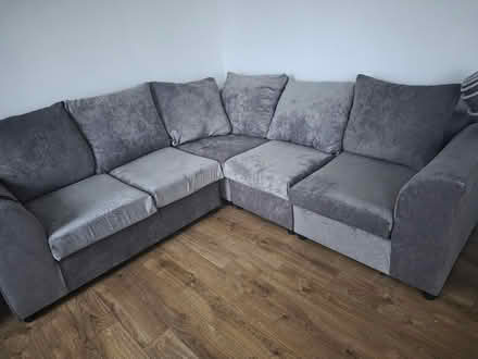 Photo of free Sofa corner (SW15 5FB) #1