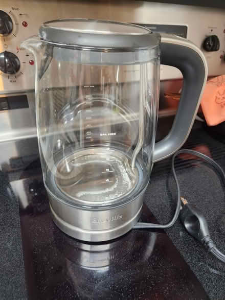 Photo of free Breville BKE595XL Glass Kettle (North York Civic Centre) #1