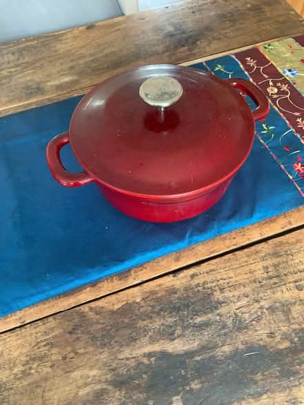 Photo of free cast iron casserole with lid (Colwall Stone WR13) #1