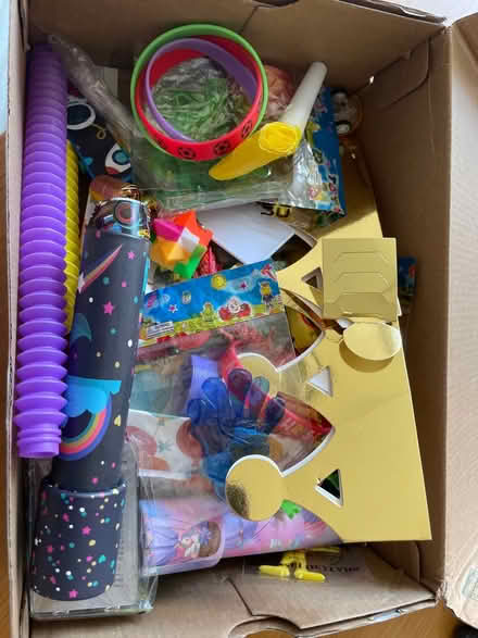 Photo of free Party bag toys (BT9) #1
