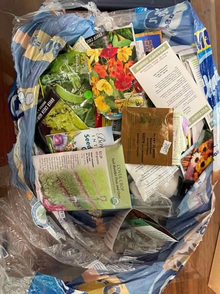 Photo of free Bag of seeds (Princeton Junction NJ) #1