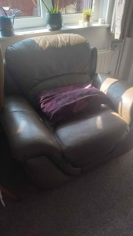 Photo of free Brown leather feel arm chair (Woodside, DY2) #2