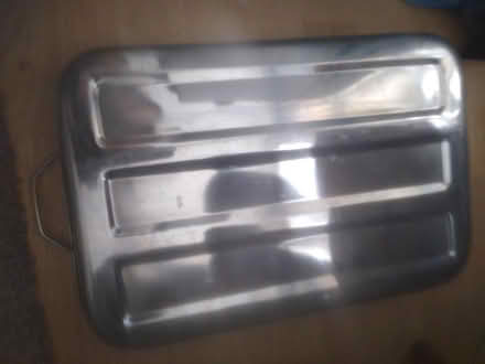 Photo of free Roasting tin 15 1/2" by 10 1/2". (South Norwood SE25) #2