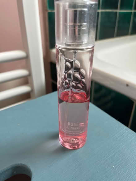 Photo of free Small selection of beauty products (Penge SE20) #3