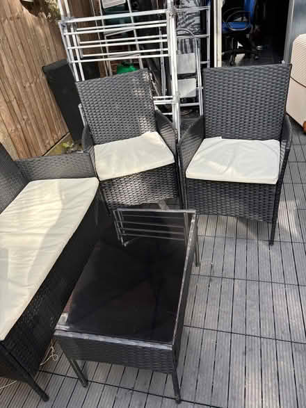 Photo of free Garden furniture (Harrow Ha3 7dy) #3