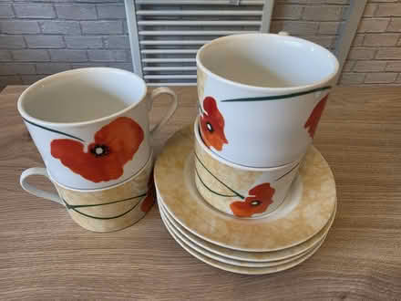 Photo of free Cups and saucers (Malvern Link WR14) #1