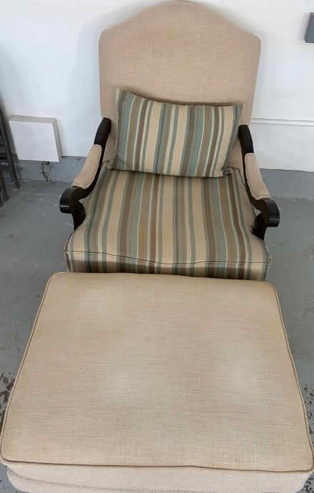 Photo of free Armchair &Ottoman (Chatsworth) #1