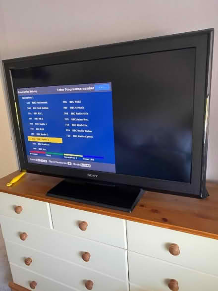 Photo of free Sony Bravia TV (Bradenstoke SN15) #2